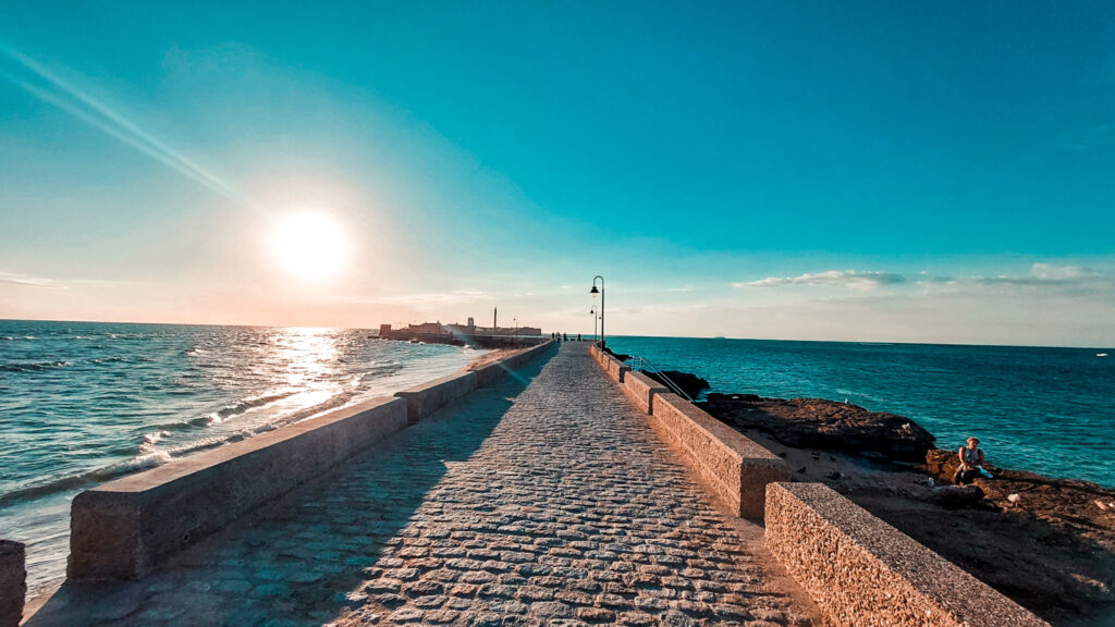 Zamek w Kadyksie, Cadiz, Kadyks, ocean, widok na ocean, słońce 